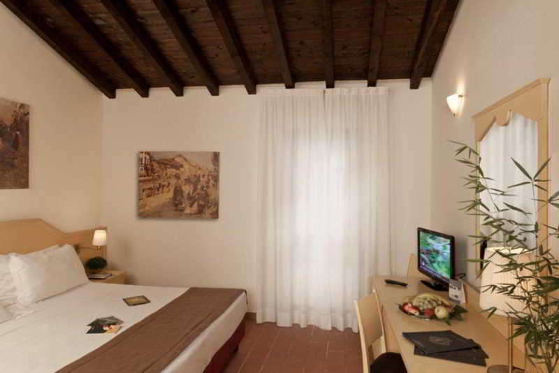 Excel Hotel Naviglio - Ca'Bianca Milaan Buitenkant foto